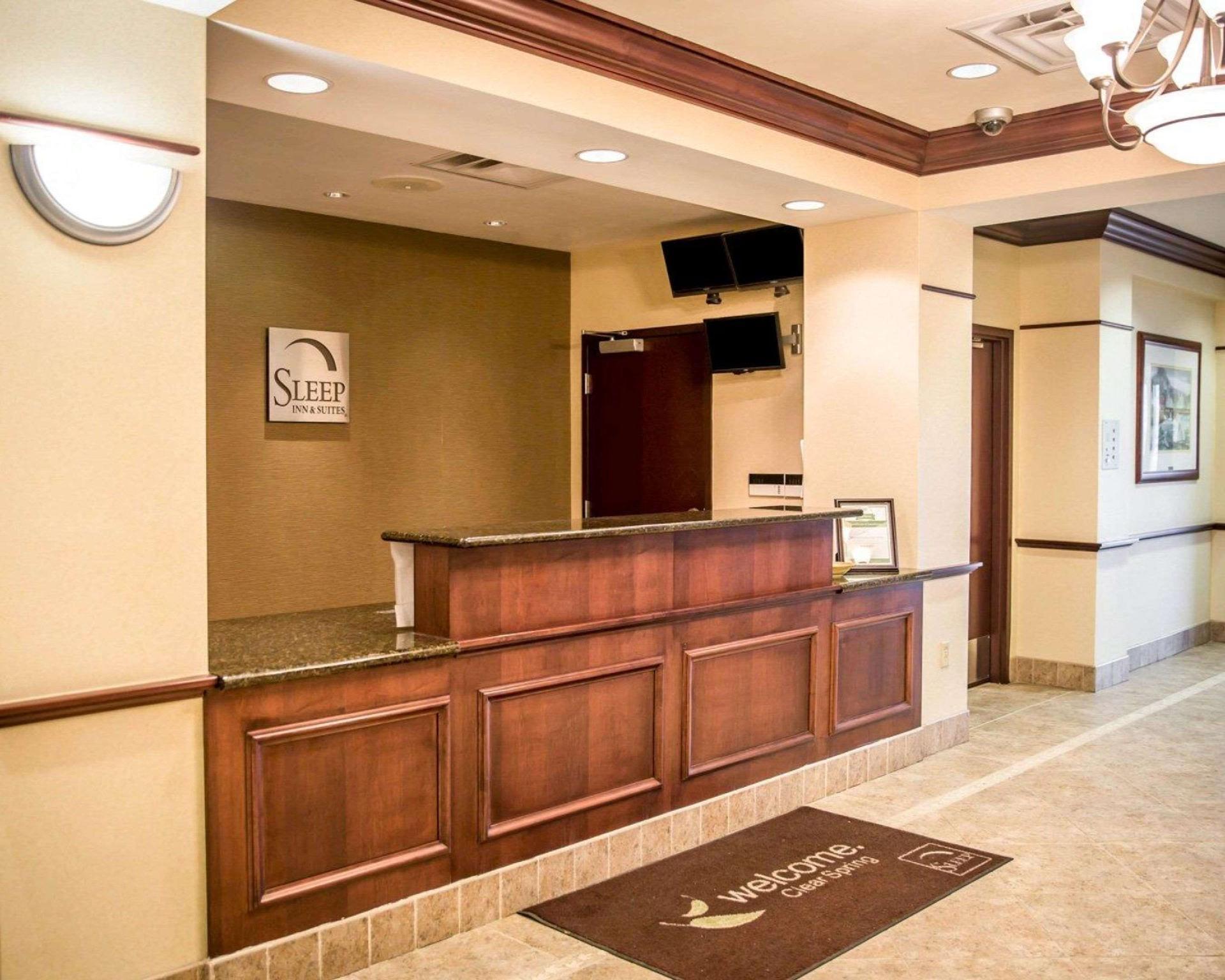 Holiday Inn Express & Suites Clear Spring By Ihg Exterior foto