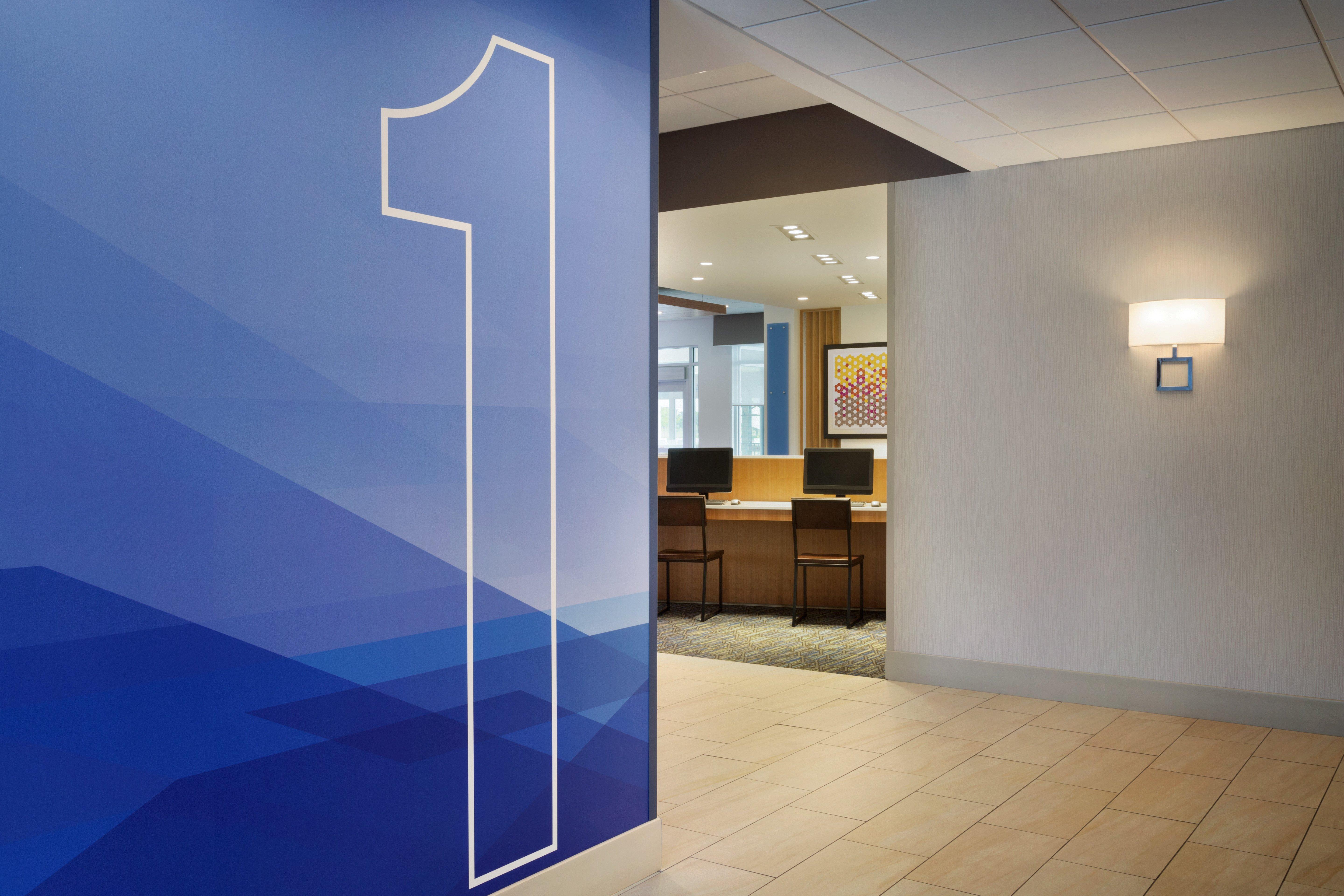 Holiday Inn Express & Suites Clear Spring By Ihg Exterior foto